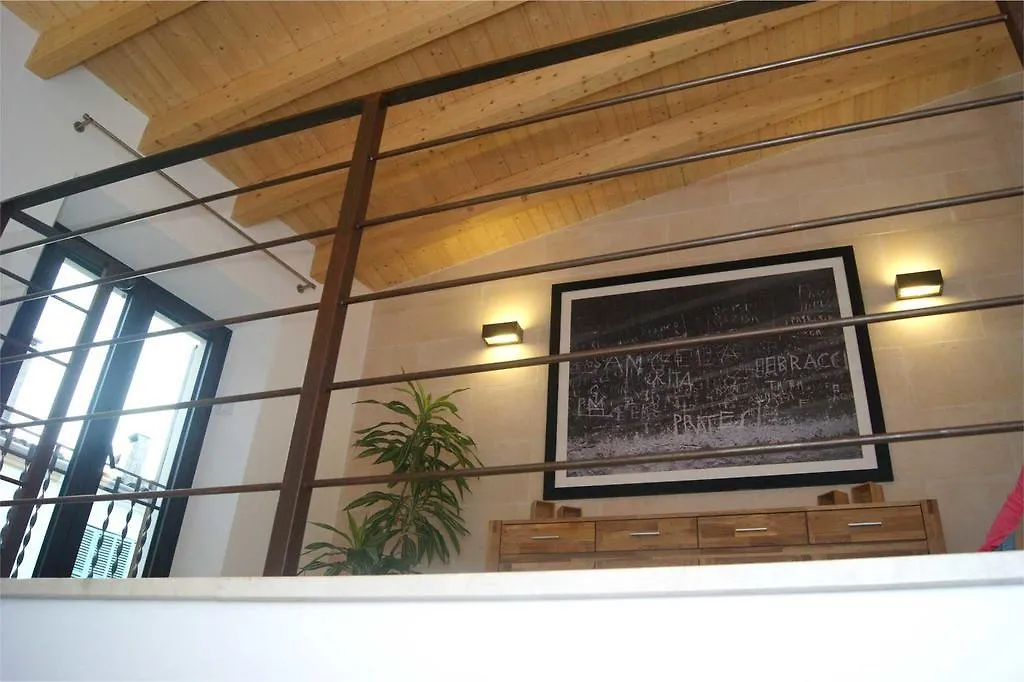 Petit Hotel C'An Mel Cas Concos Bed & Breakfast