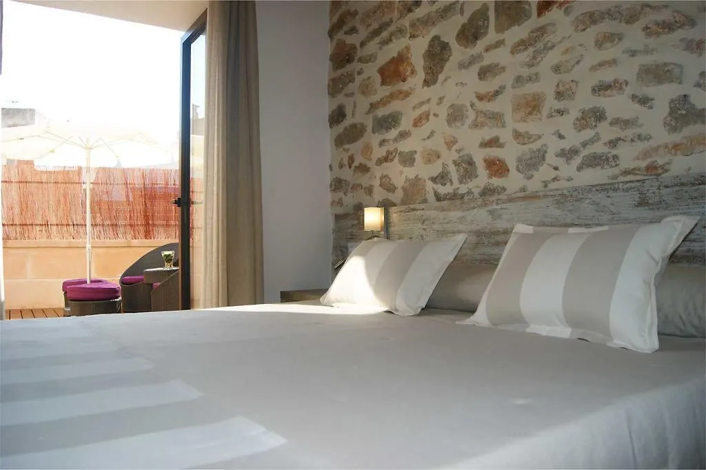 Petit Hotel C'An Mel Cas Concos Spain