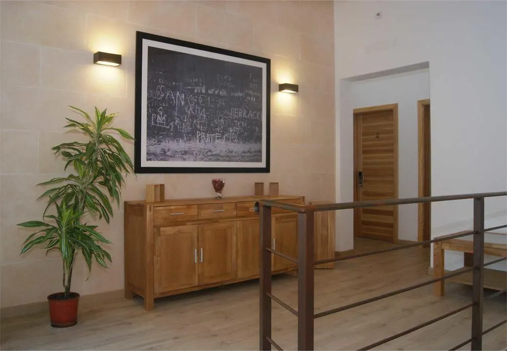 Petit Hotel C'An Mel Cas Concos Bed & Breakfast