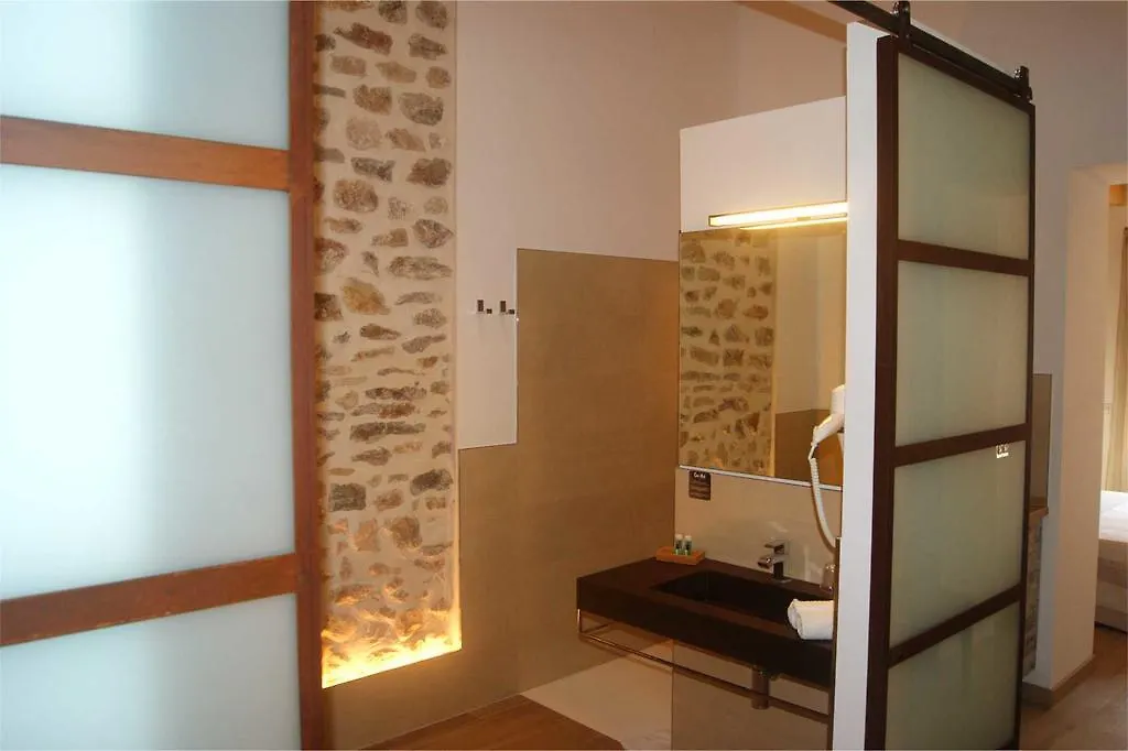Petit Hotel C'An Mel Cas Concos 3*,  Spain