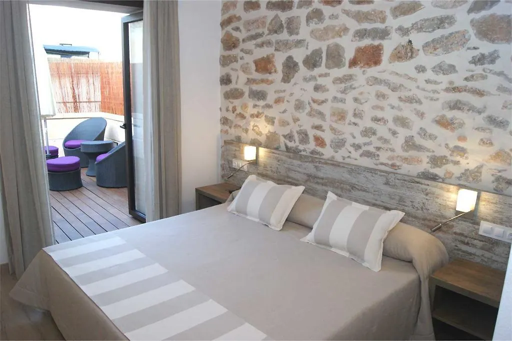 Petit Hotel C'An Mel Cas Concos 3*,