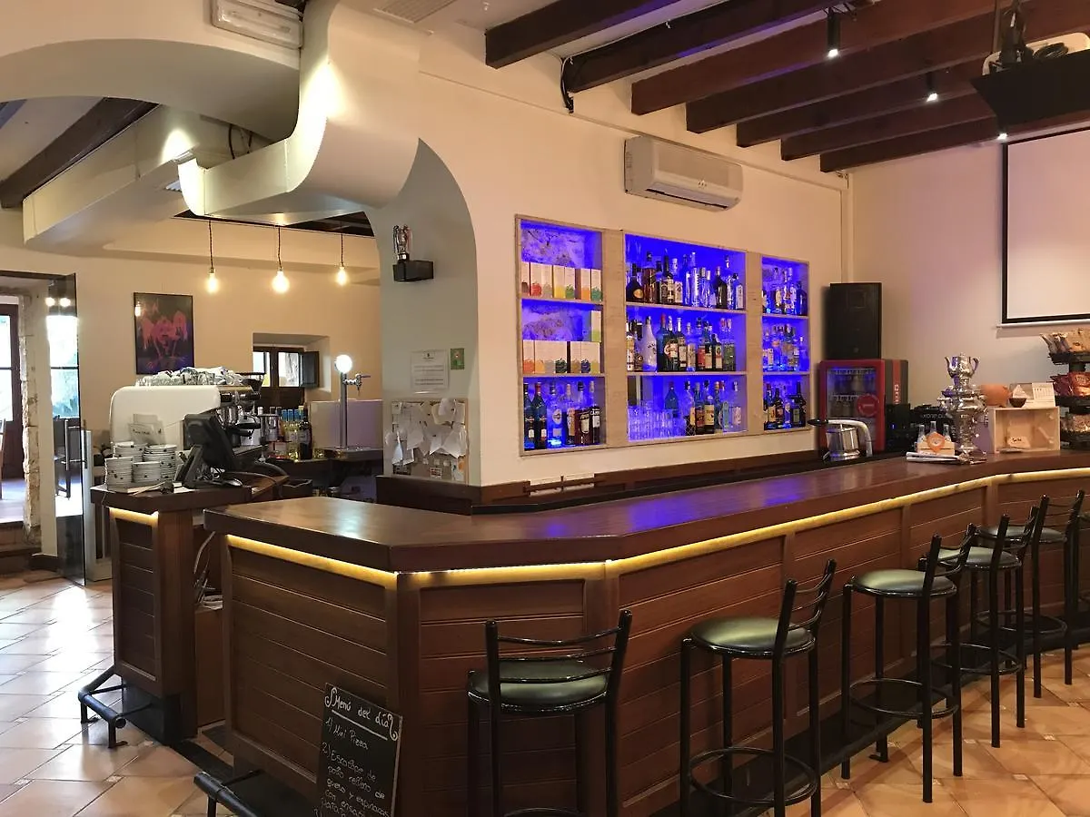 Petit Hotel C'An Mel Cas Concos Bed & Breakfast